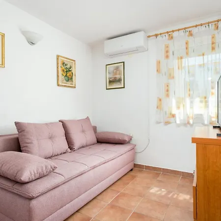 Apartments By The Sea Baska Voda, Makarska - 300 Baska Voda