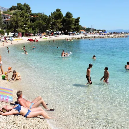 Apartment Apartments By The Sea Baska Voda, Makarska - 300 *