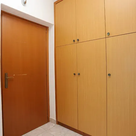 By The Sea Baska Voda, Makarska - 300 Apartamento Baška Voda