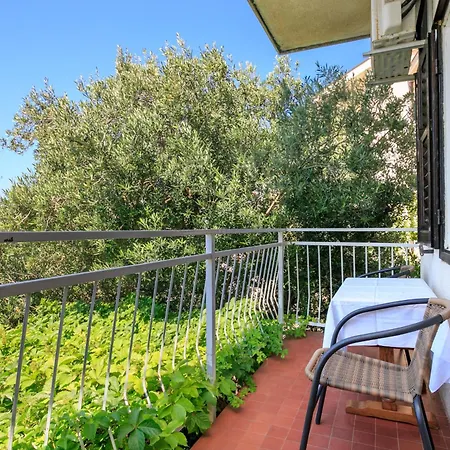 Apartments With Parking Space Baska Voda, Makarska - 300 Baška Voda