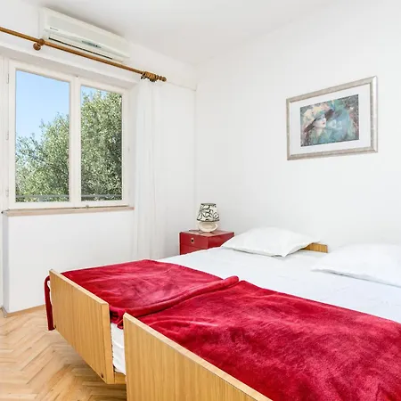 Apartments By The Sea Baska Voda, Makarska - 300 * Baska Voda