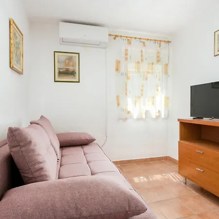 By The Sea Baska Voda, Makarska - 300 Apartment *