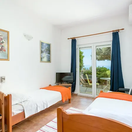 By The Sea Baska Voda, Makarska - 300 Apartamento *