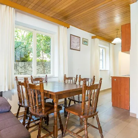 Apartment Apartments By The Sea Baska Voda, Makarska - 300 Baska Voda